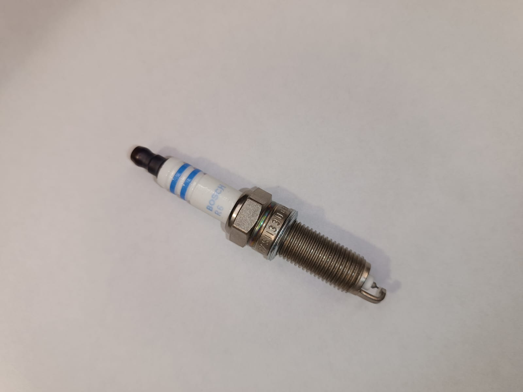 BUJIA YR7SII33U  HYUNDAI ACCENT i25 AZERA  CRETA ELANTRA I30 KONA TUCSON (NX4) KIA SPORTAGE III CERATO CARENS IV CHERY TIGGO 3 SANG YONG KORANDO  IRIDIUM